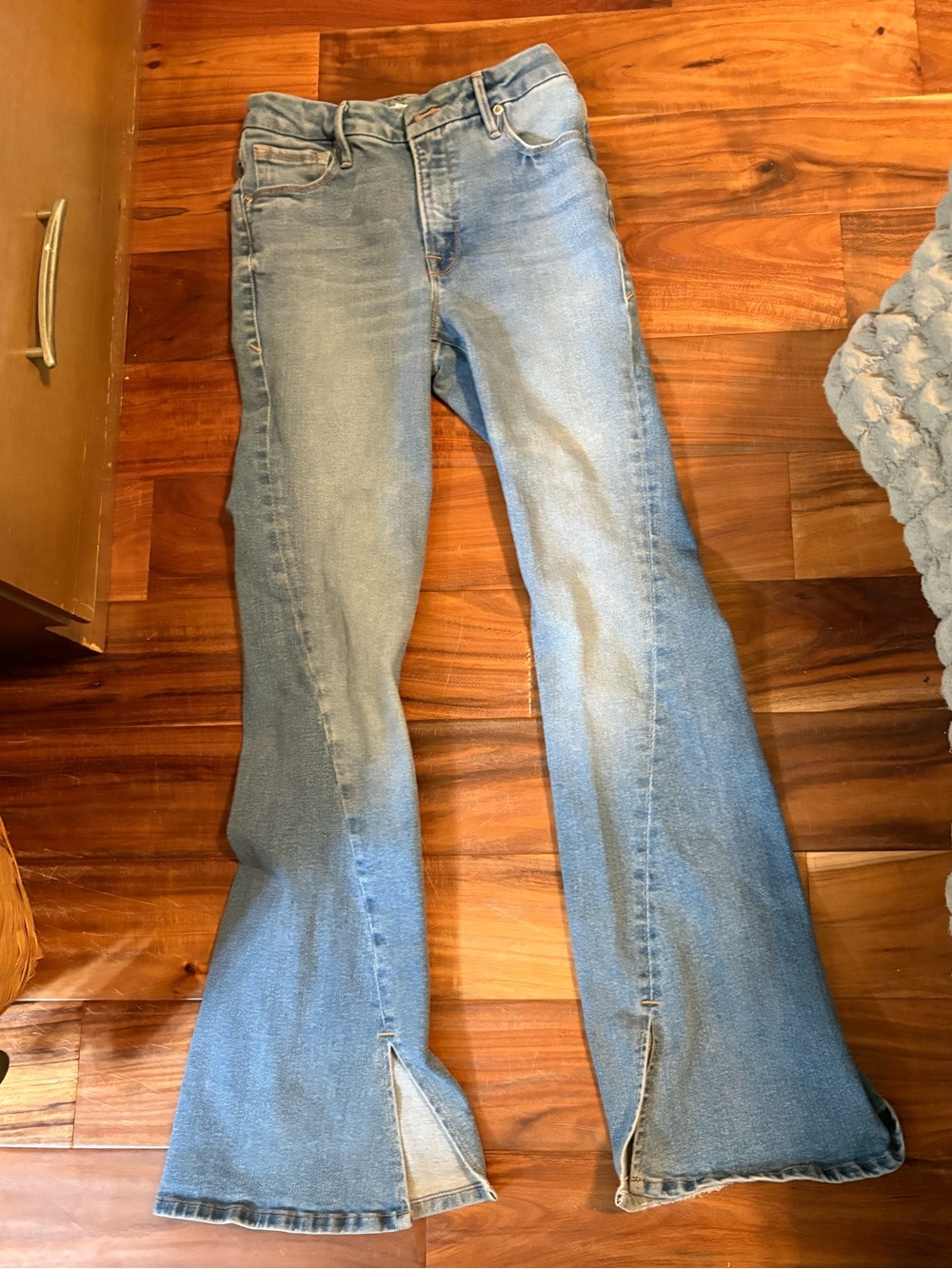 Good American Good Legs Flare Jeans Women’s 2/28 Light Wash High Rise (0944)